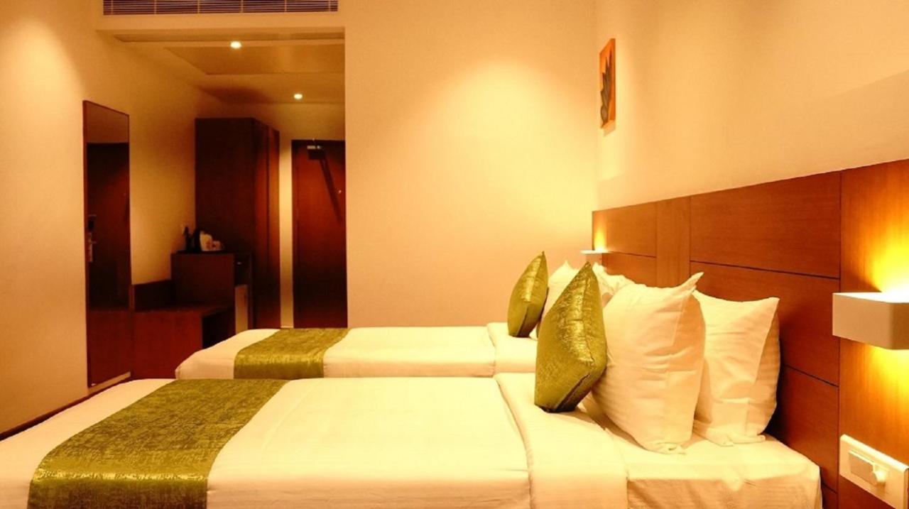 Dass Regency Thrissur Exterior photo